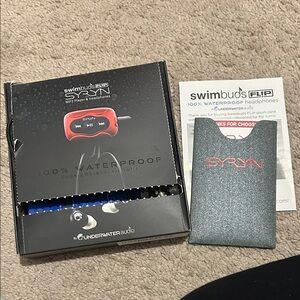 SYRYN Waterproof MP3 Player and Headphones - Blue